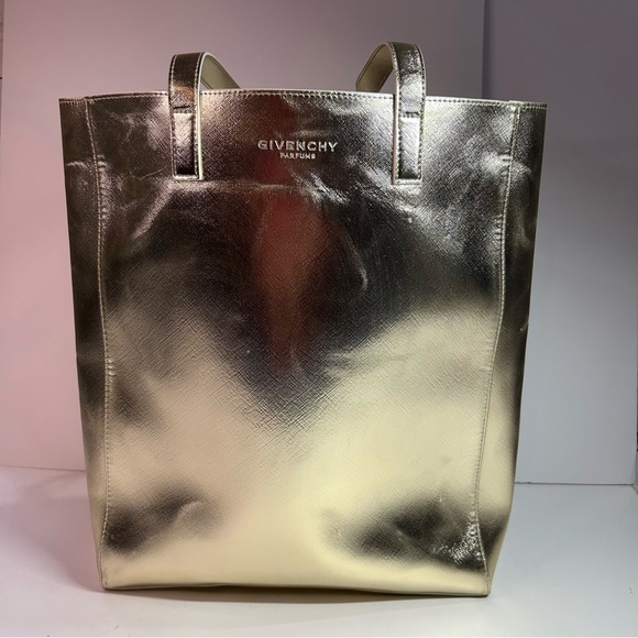 Givenchy Parfums metallic gold tote bag, shoulder bag. - Picture 2 of 10